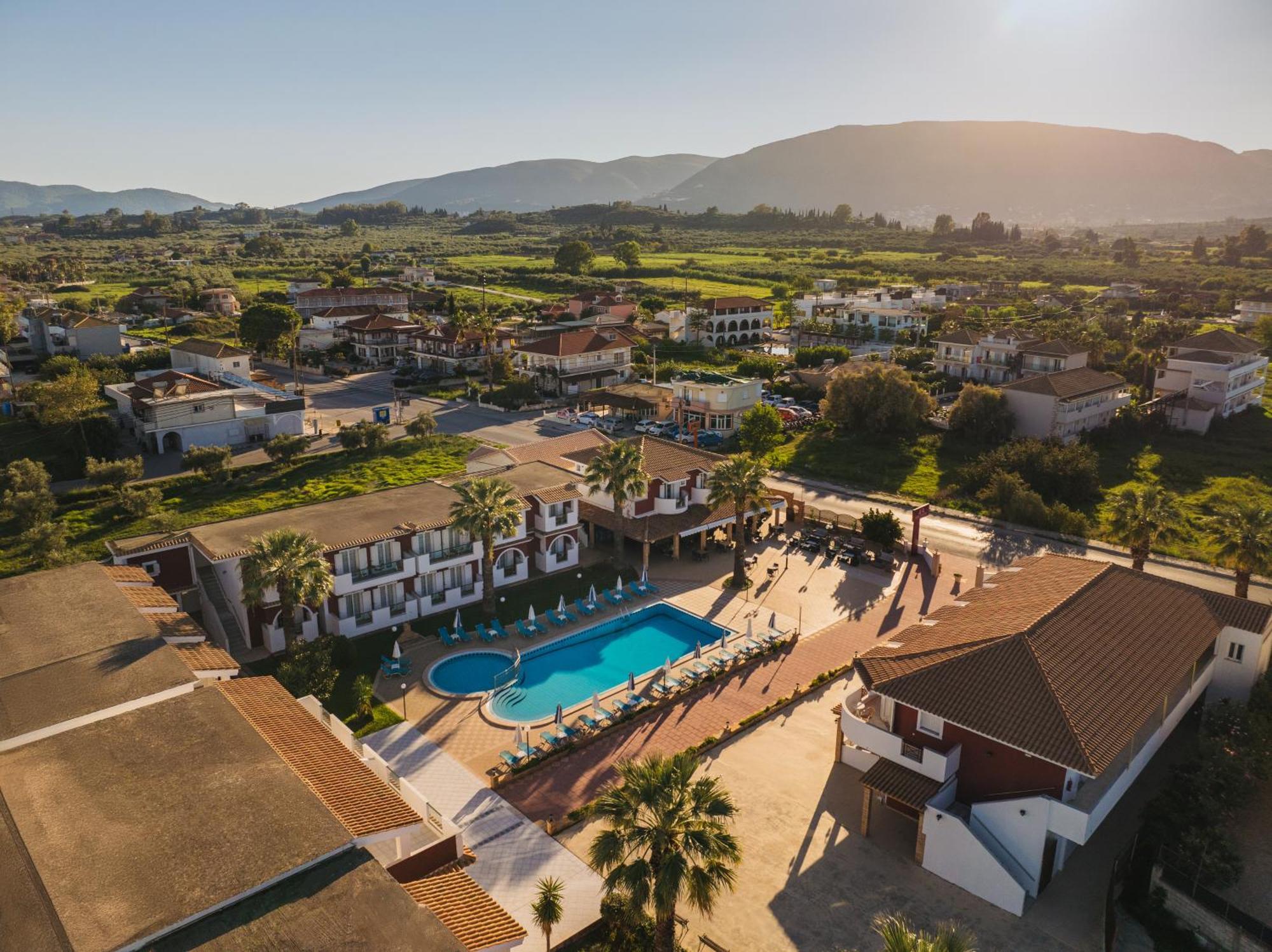 Yakinthos Hotel Laganas Ngoại thất bức ảnh