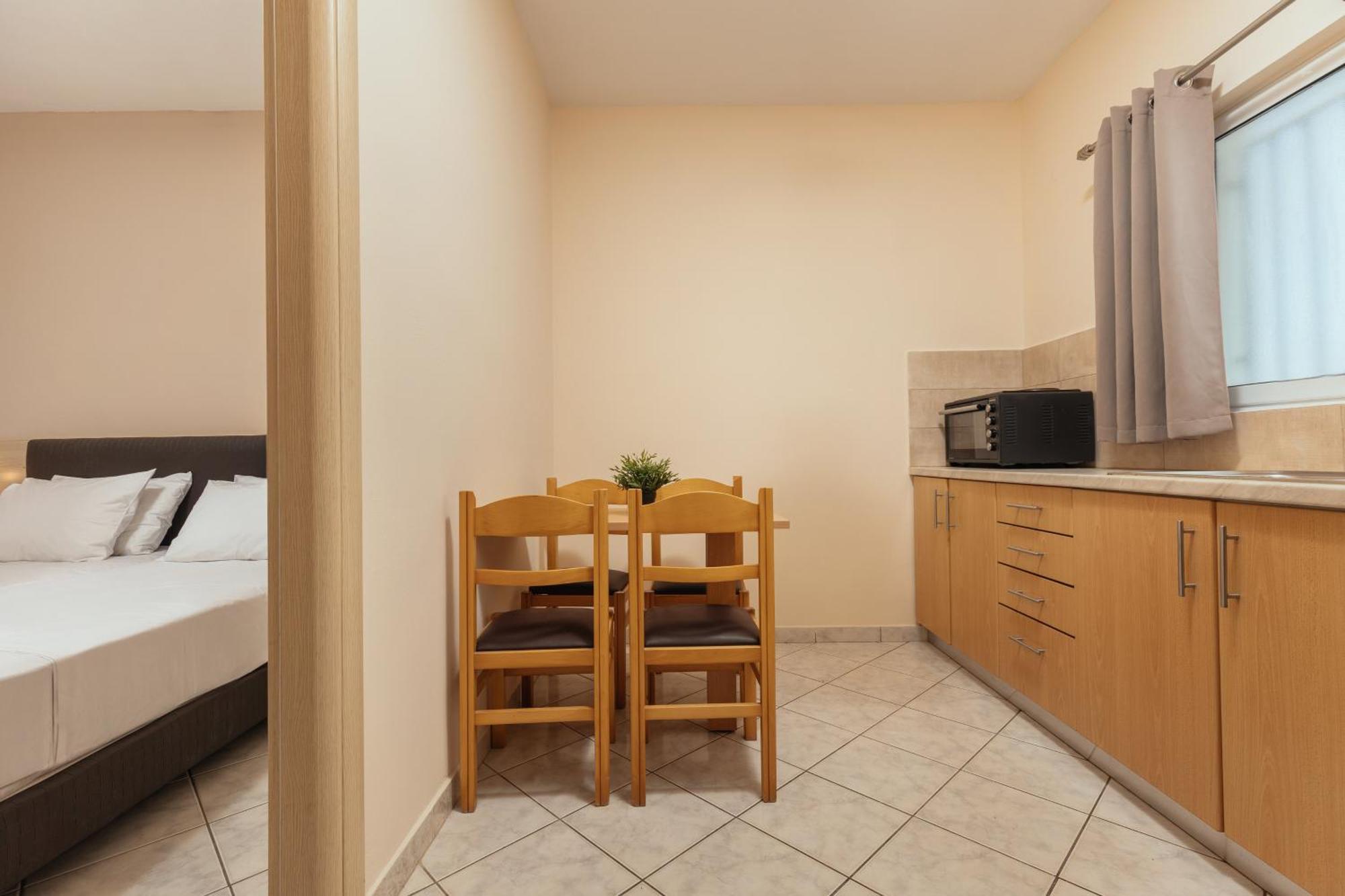 Yakinthos Hotel Laganas Ngoại thất bức ảnh